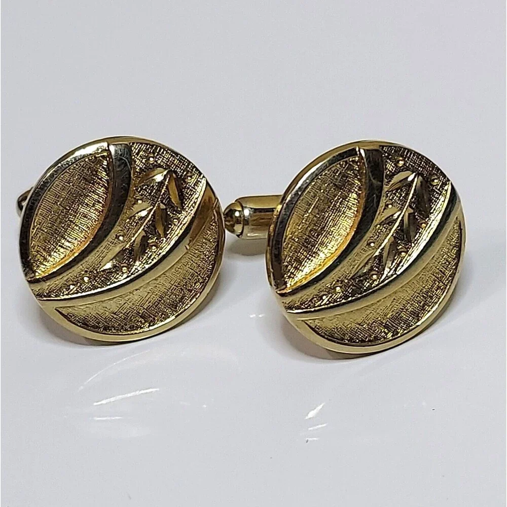 SET Cuff links Tie Tac Brushed with leaf pattern 3/4